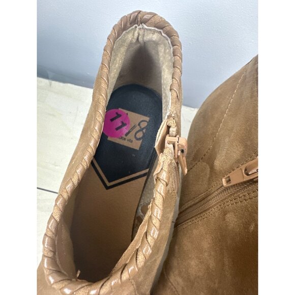 Dolce Vita Women’s 11 Tan Suede Ankle Booties Block Heel Boho Chic Fall Neutral - Picture 3 of 7